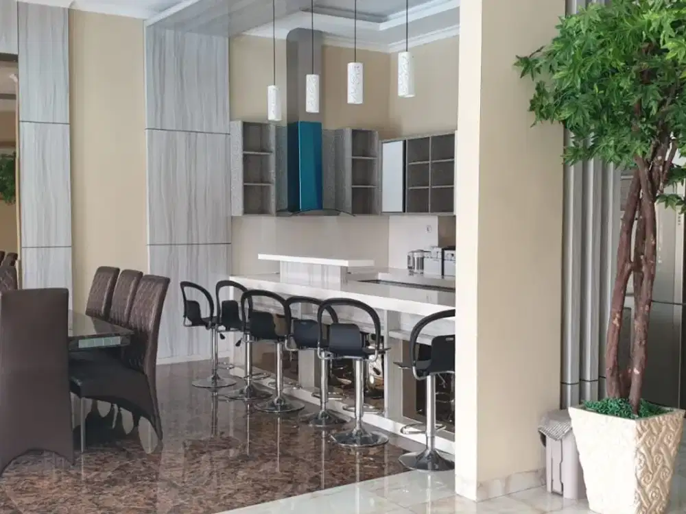 Disewakan Rumah Mewah dengan Private Pool – Cluster Vassa Terrace Lippo Cikarang