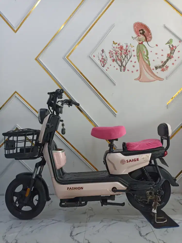 Sepeda Listrik Saige fashion