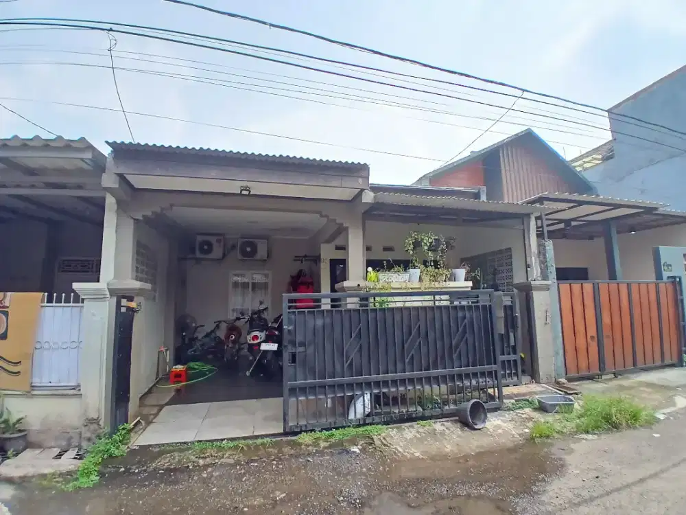 Di Jual Rumah Vila Dago Tol Tangsel