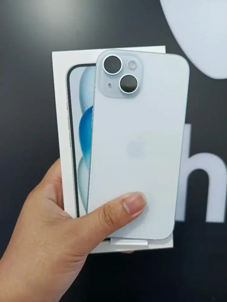 iPhone 15 128 Blue ibox open box