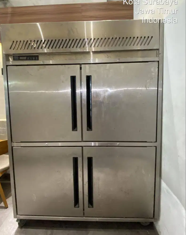 JUAL CEPAT EX RESTO UPRIGHT CHILLER 4 PINTU, CHILLER, FREEZER, GRIDDLE