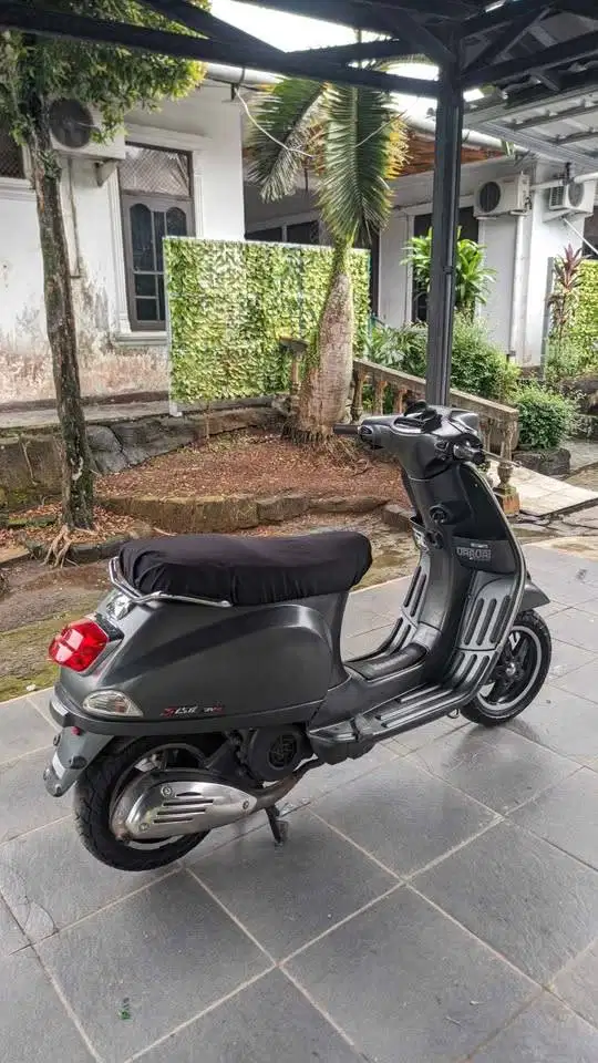 Vespa S150 3V Grey 2013