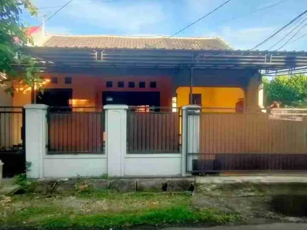 Dijual rumah hoek  siap huni dekat dengan mall Ciputra citra raya Tangerang