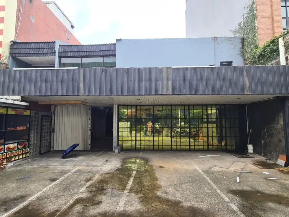 GEDUNG RUANG USAHA 2 LANTAI DEKAT SENOPATI KEBAYORAN BARU ZONA KOMERSIL
