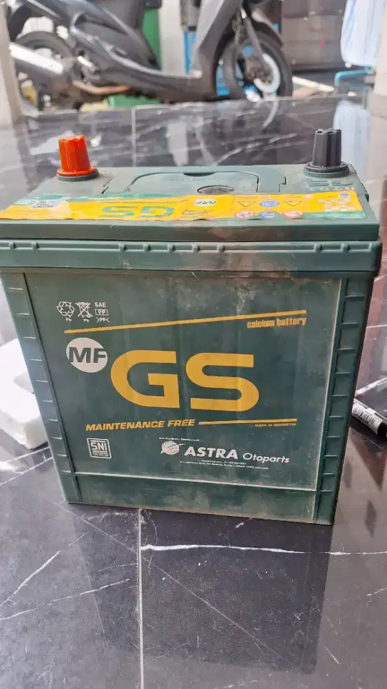 Aki mobil Gs astra 35 ah