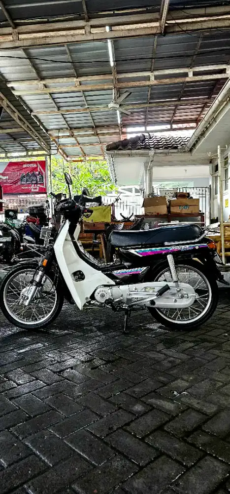 Honda Astrea Grand Bulus 1994. Restorasi full