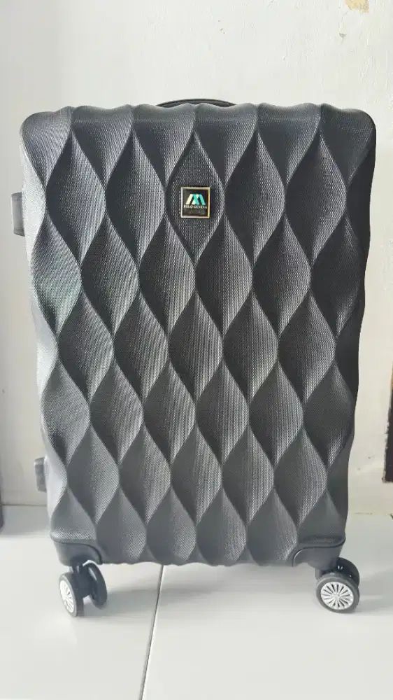 Koper Polo Geneva Type 025 / 24 Inch / Black