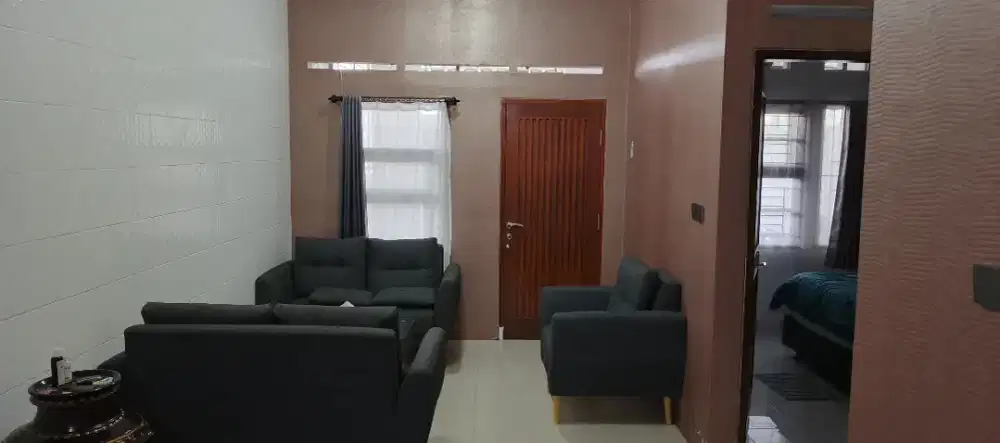 RUMAH SIAP HUNI DALAM KOMPLEK ISTANA KAWALUYAAN DEKAT SAMSAT BANDUNG