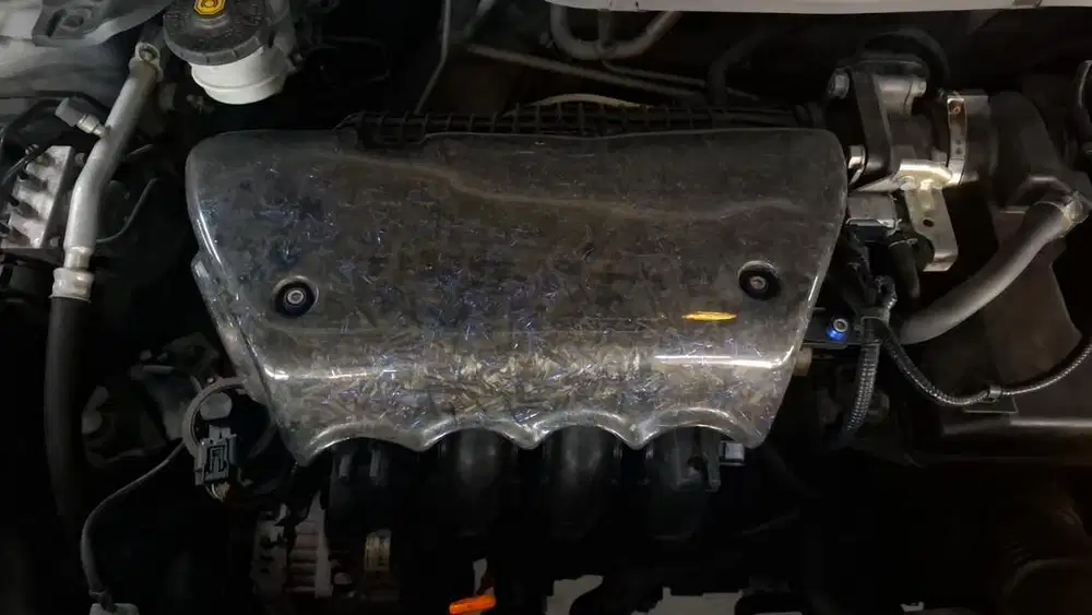 Cover Mesin BR-V Carbon Look + Bracket (Dress Up Intake)