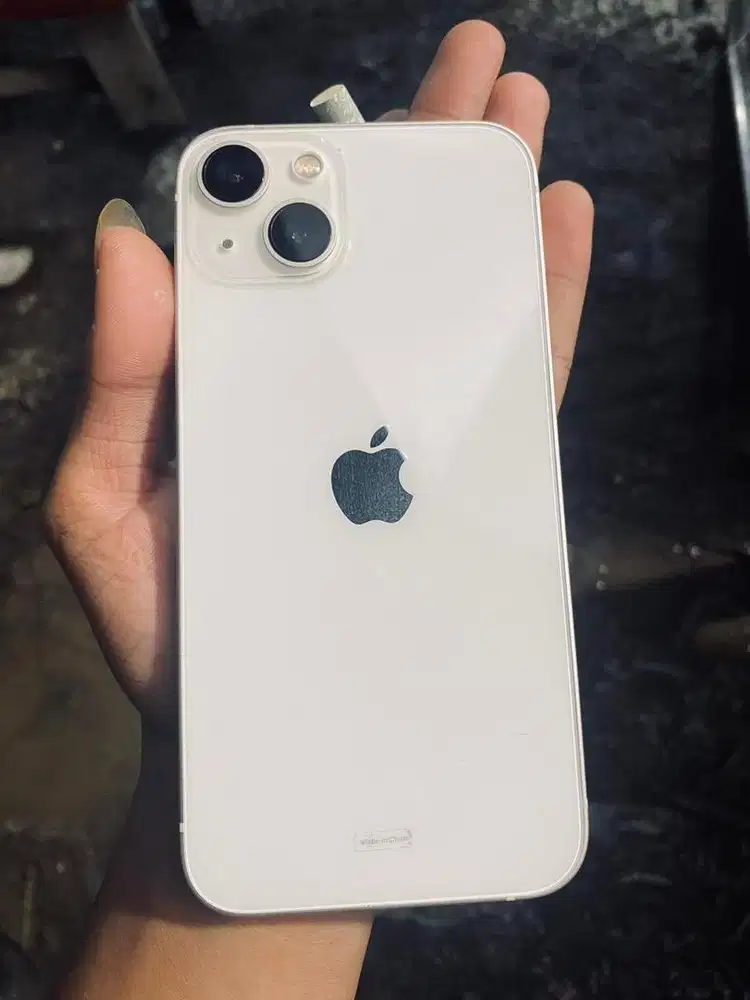 Iphon 13 128 resmi ibox dari tam