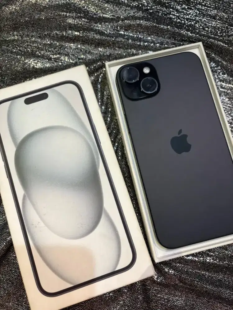 Iphone 15 plus 256 black like new ibox