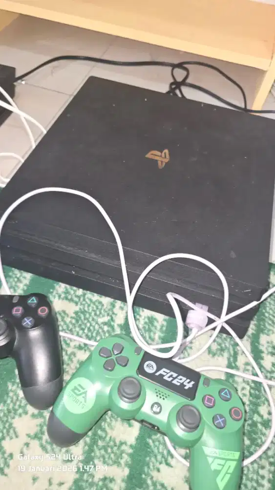 Jual Ps 4 pro second jarang pakai