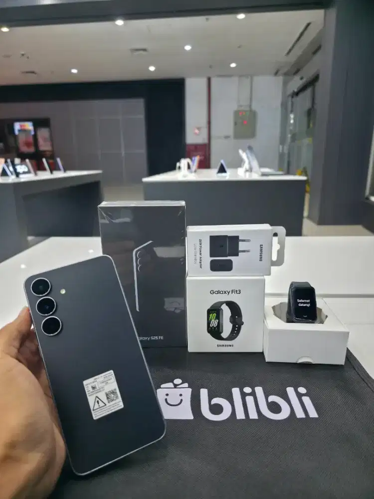 SAMSUNG Galaxy S25 FE