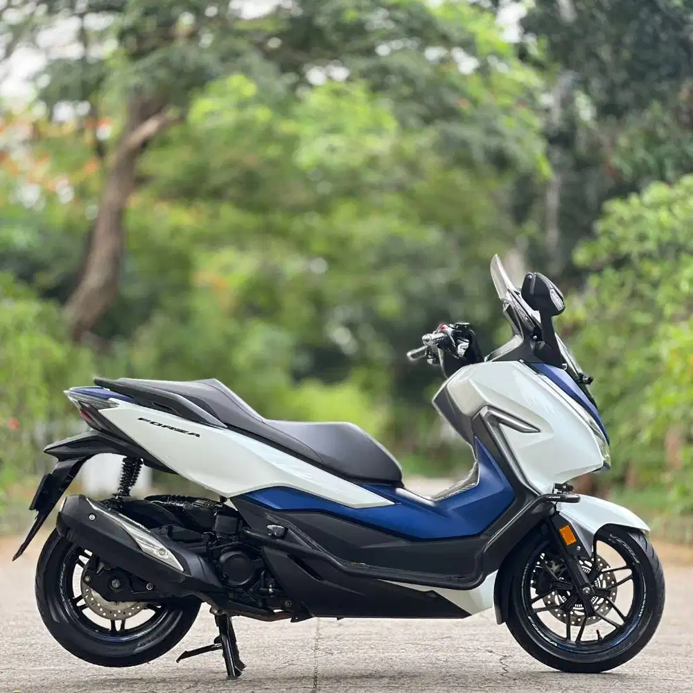 HONDA FORZA 250 ABS 2019 PUTIH KM LOW PAJAK PANJANG FULL MULUS