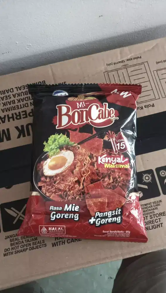 Jual mie goreng bon cabe level 15 per dus isi 24pc