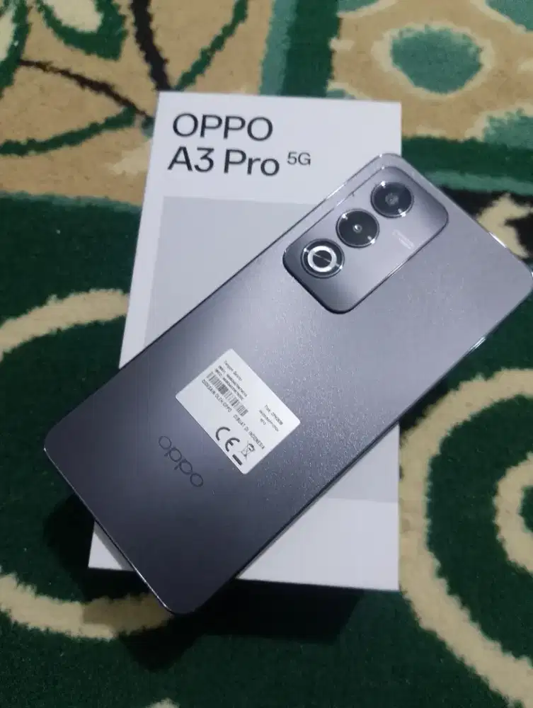oppo a3 pro 5G ram 8+8/256 gb