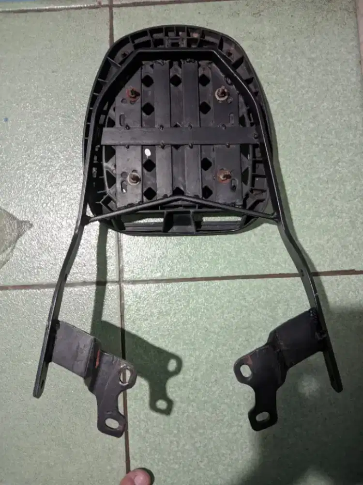 Braket Motor CB 150R 2016