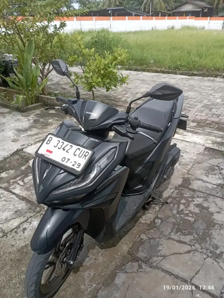Honda Vario 125cc Blackmate
