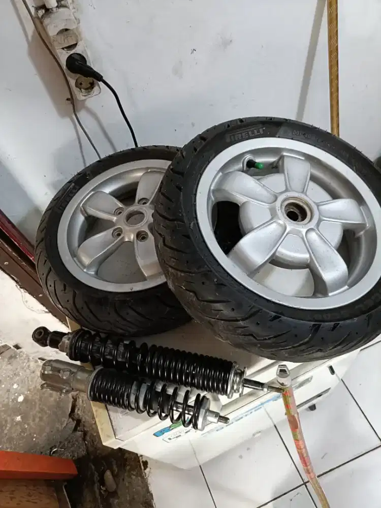 Velk vesva metic+ ban Pirelli