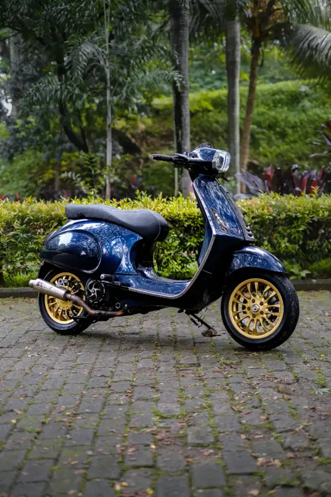 PIAGGIO VESPA SPRINT 150 IGET 2017 MURAH BERGARANSI