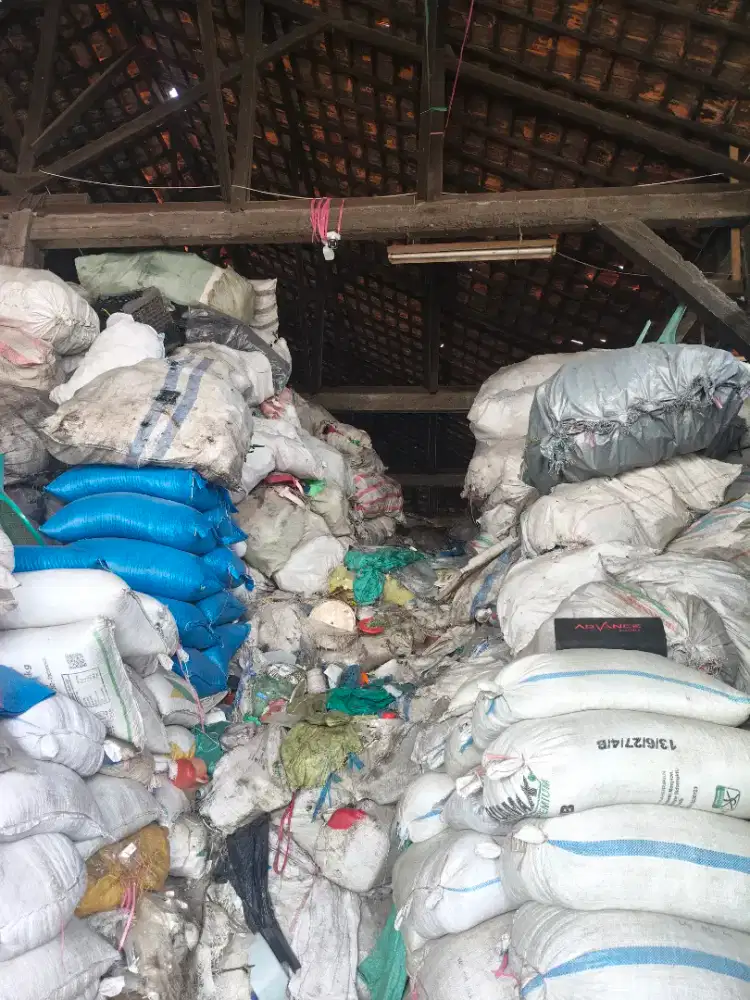 LOWONGAN KERJA plastik dan angkat plastik serabutan