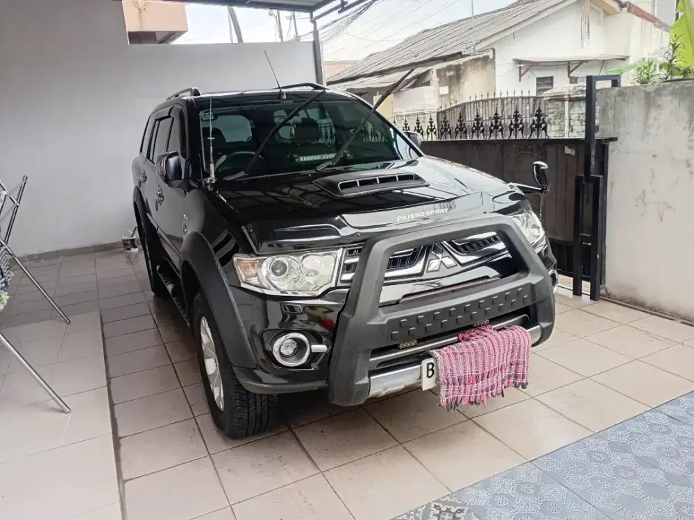 Pajero sport dakar 4x2 surat lengkap pajak panjang