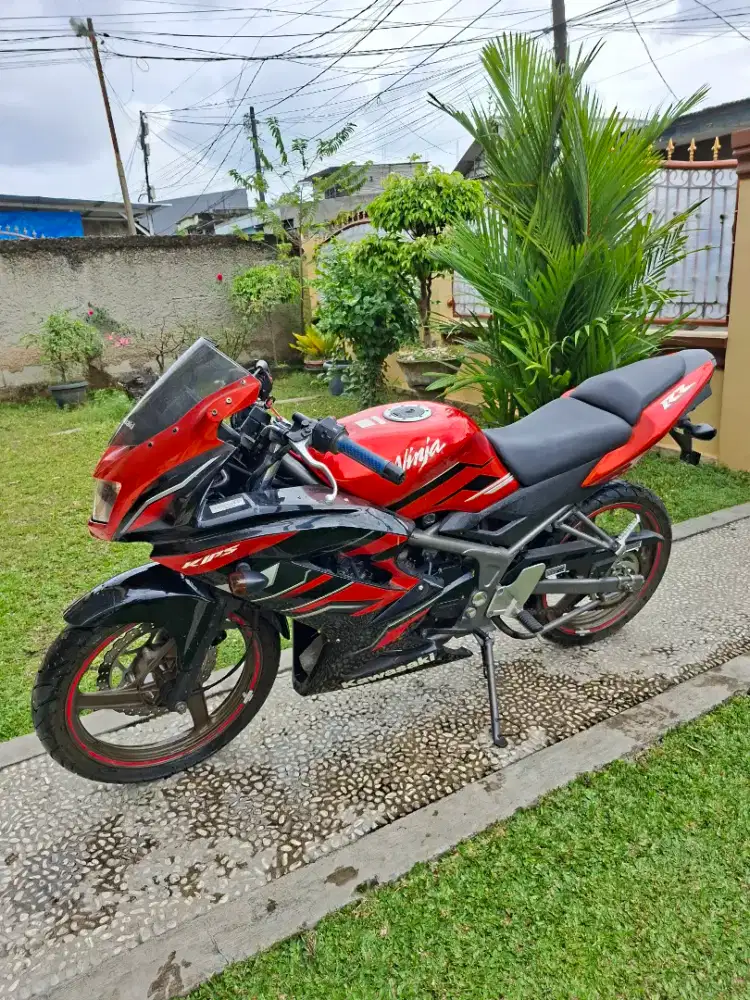 NINJA RR 2015 KONDISI MULUS KILOMETER 300