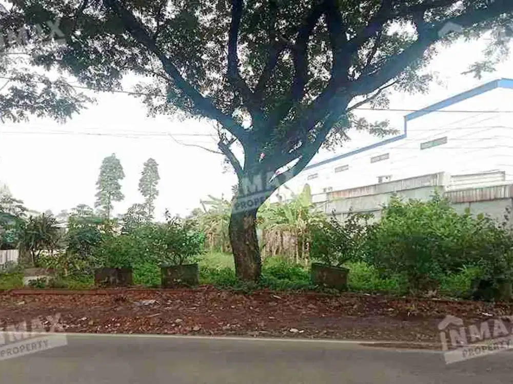 dijual tanah luas 2600 strategis raya abdulrahman saleh cocok untuk pabrik,investasi dibangun ruko2,industri,gudang dekat bandara dan pusat oleh oleh.shm harga nego