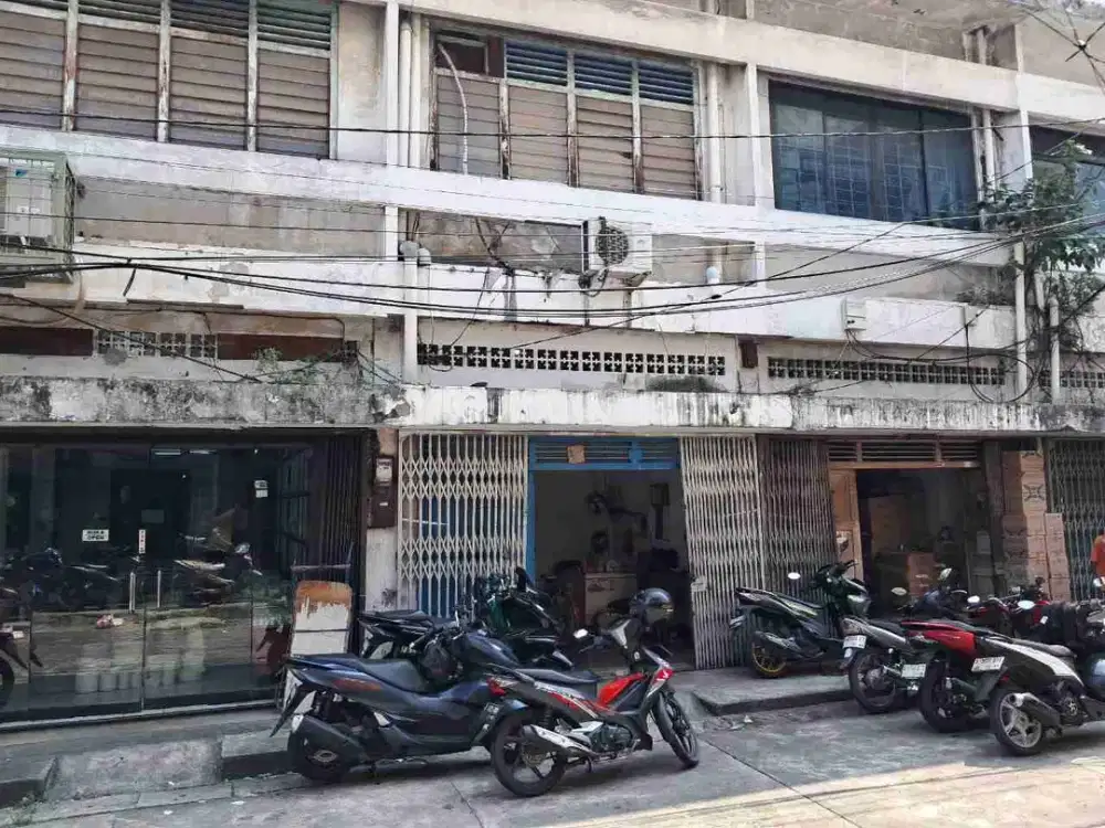 Ruko STRATEGIS AREA PANCORAN GLODOK samping ASEMKA cocok buat pertokoan