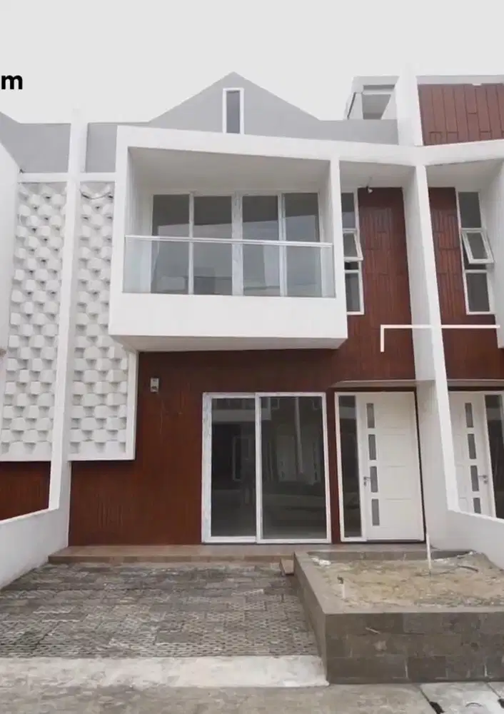 DISEWAKAN RUMAH KOMPLEK SIAP HUNI (DAERAH SETIABUDI)