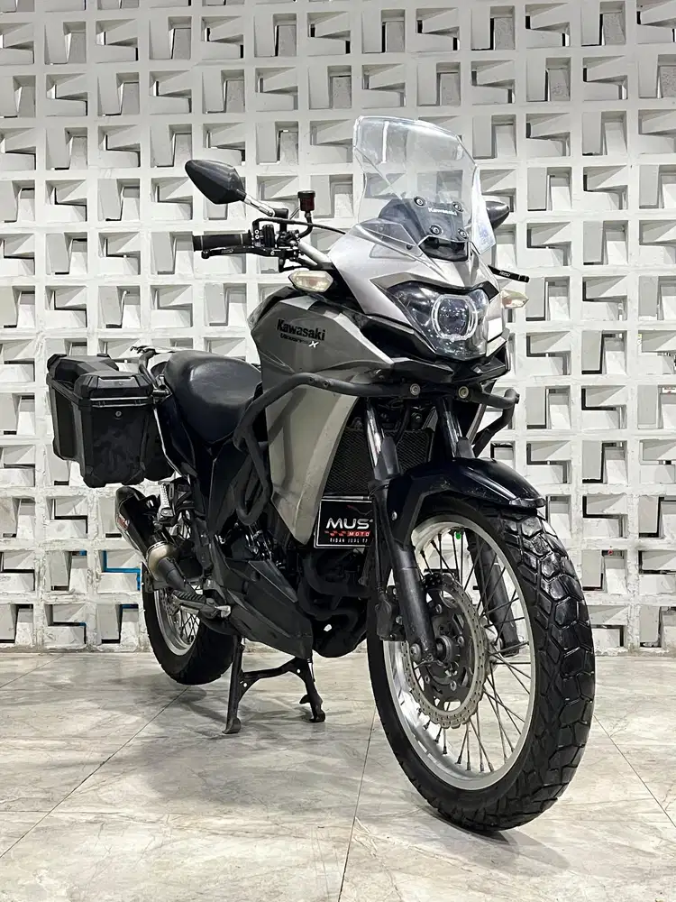 Kawasaki Versys 250 2017 Silver. DANNY Mustika Motor Sulfat