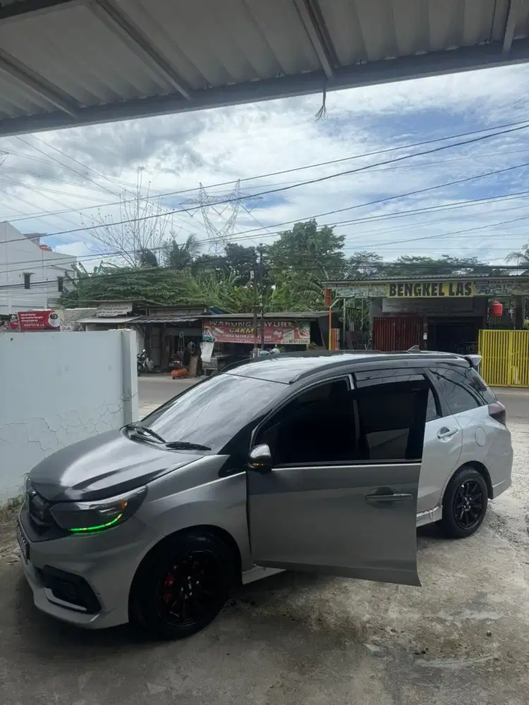 Honda Mobilio 2016 RS Type Tertinggi matic