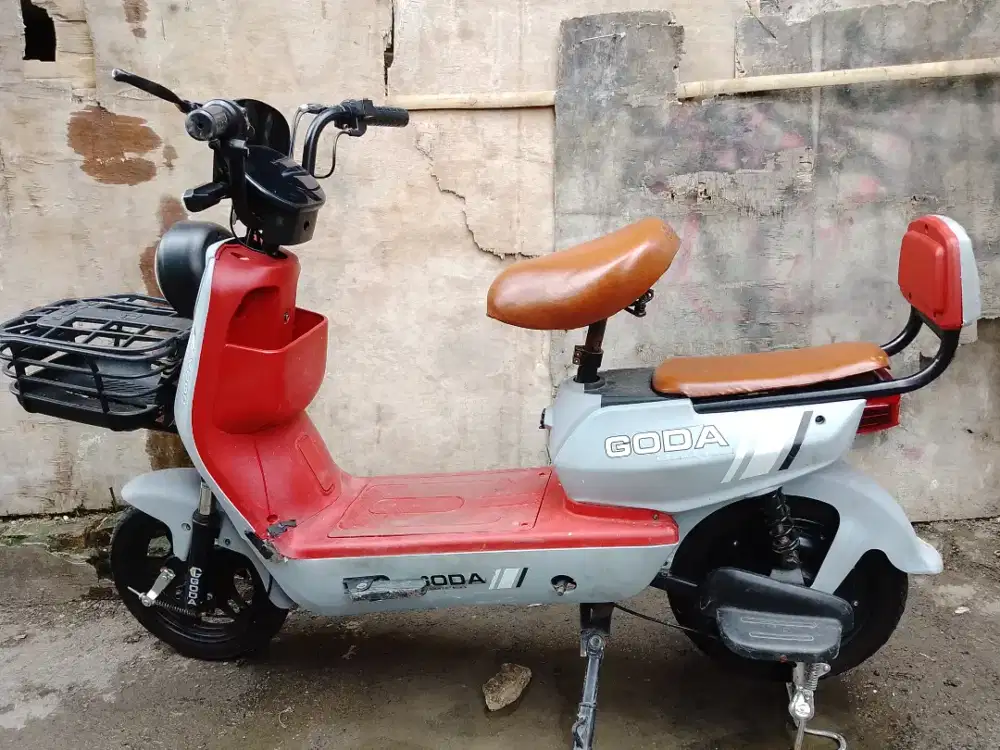 Menjual Sepeda listrik