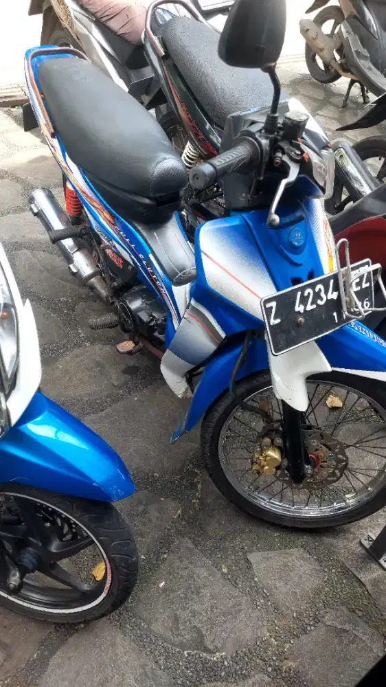 Jual atau tt beat atau jupiter z