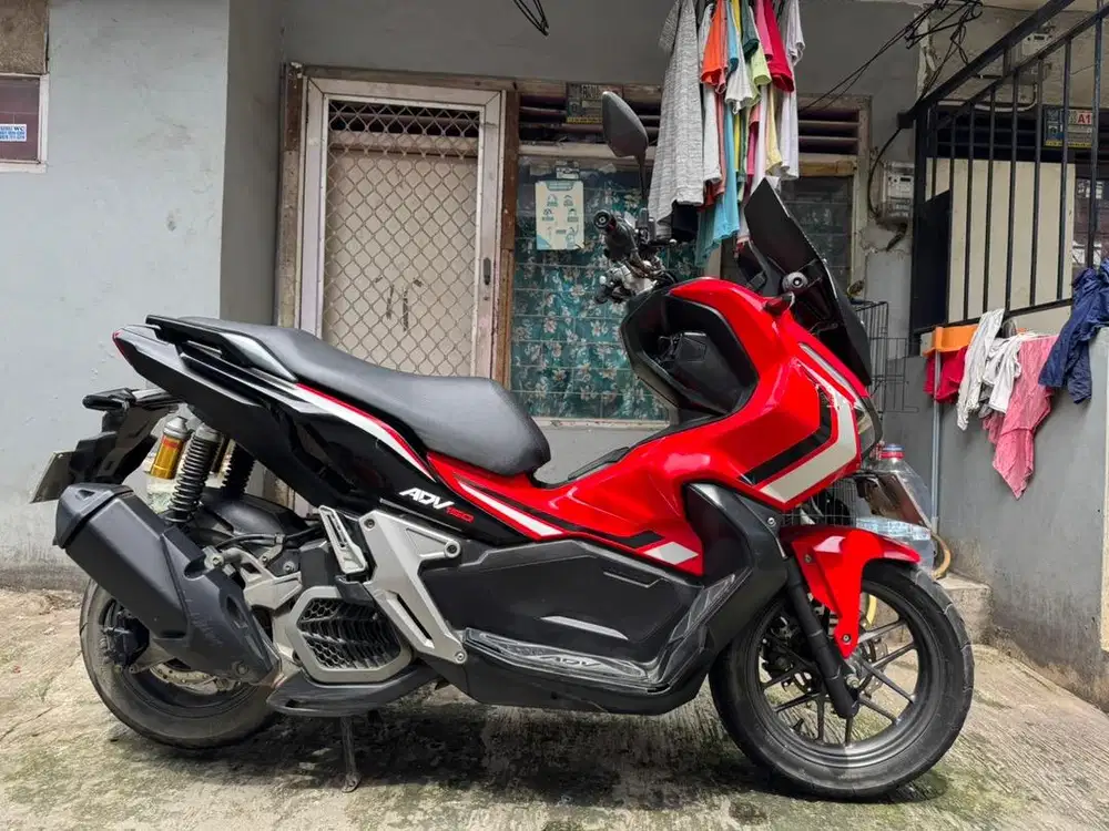 Honda ADV ABS thun 2020 pajak panjang mesin halus jozz siap gas gan.
