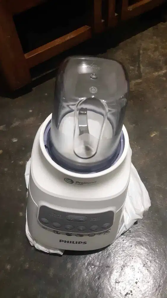 Jual blender Phillip HR 2222