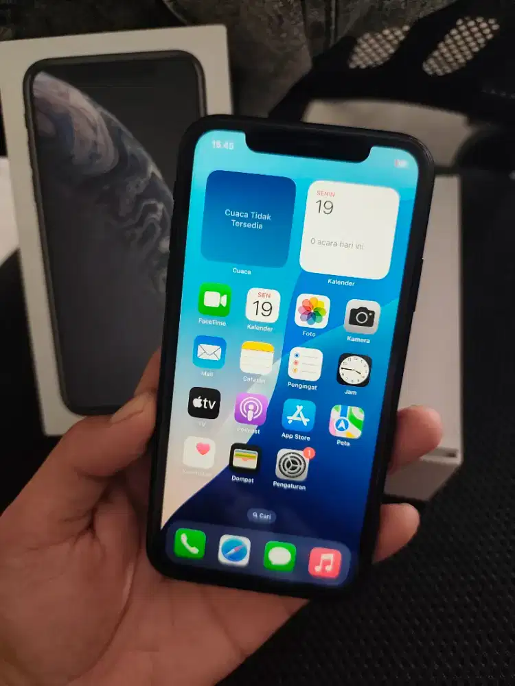 iPhone XR Lengkap