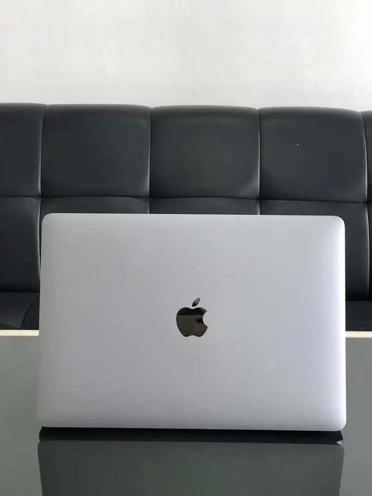 MacBook Pro M1 13Inch 2020 RAM 16GB SSD 256GB Touch Bar