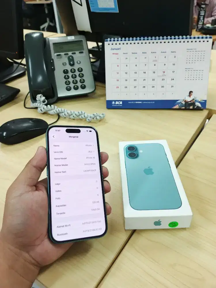 Iphone 16 ibox 128gb. Fullset. Masih Garansi. Mulus