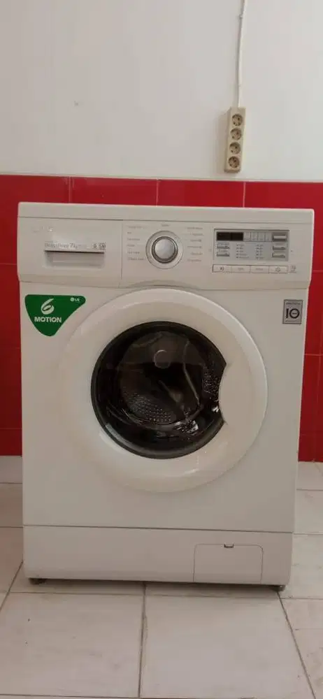 Mesin Cuci LG kapasitas 7kg