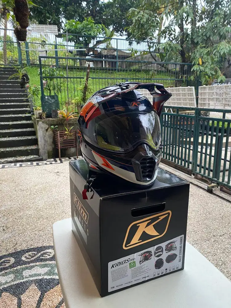 [JUAL SANTAI] Klim Krios Pro Carbon - Rally Striking Orange (Like New)
