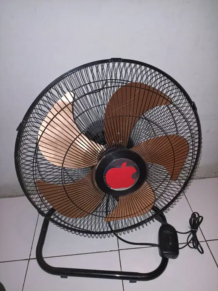 Kipas angin 2 in 1 Miyako jumbo 18 inchi bisa di lantai atau dinding