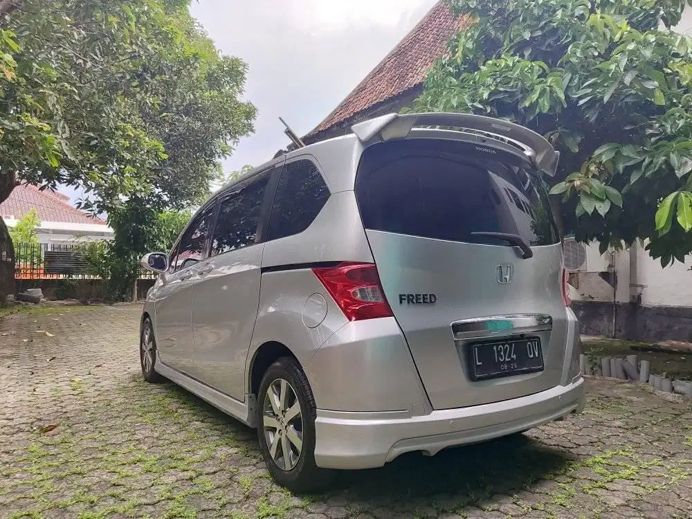 HARGA CASH TERMURAH HONDA FREED E PSD 2010 pcd avanza jazz innova crv