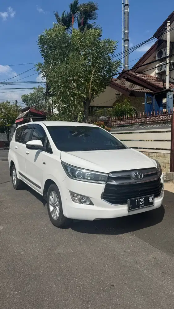 Innova V 2018 Bensin AT