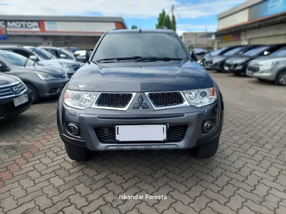 Pajero dakar 2011 abu abu