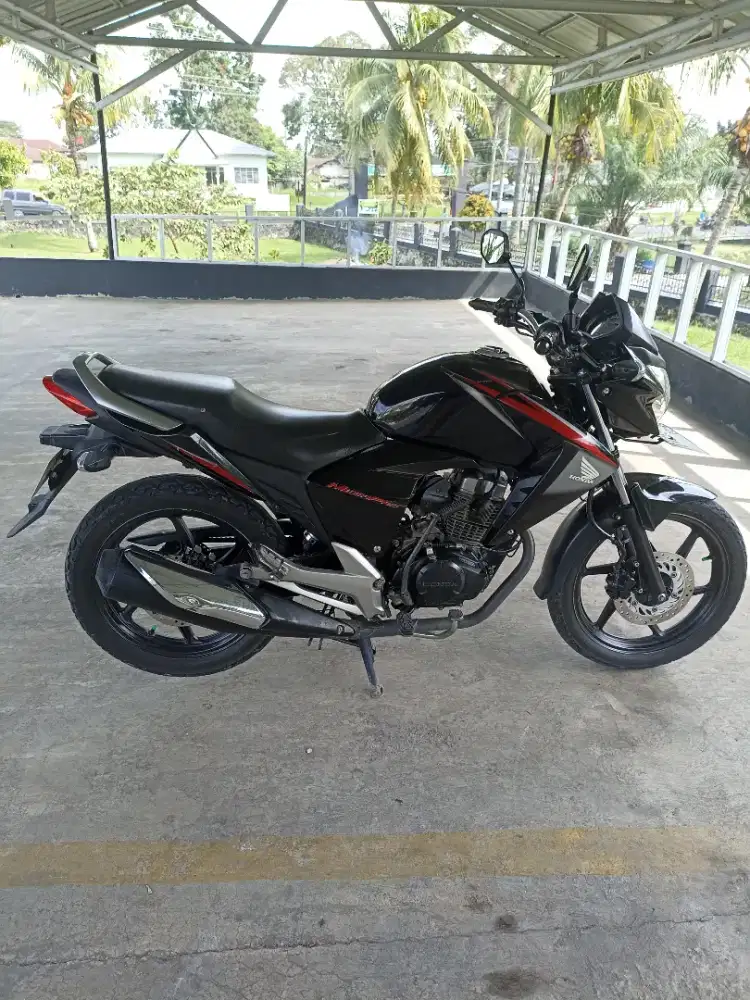Di Jual HONDA NEW MEGAPRO Tahun 2013