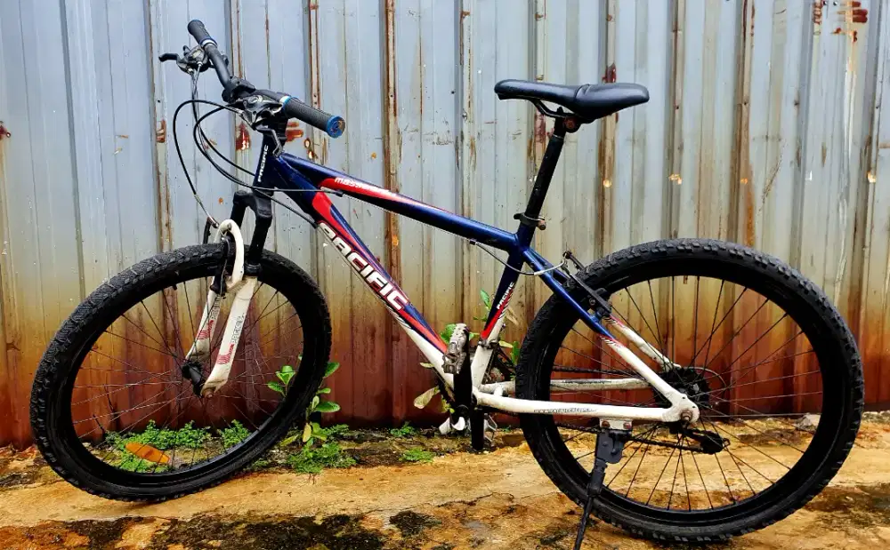 Sepeda gunung pacific