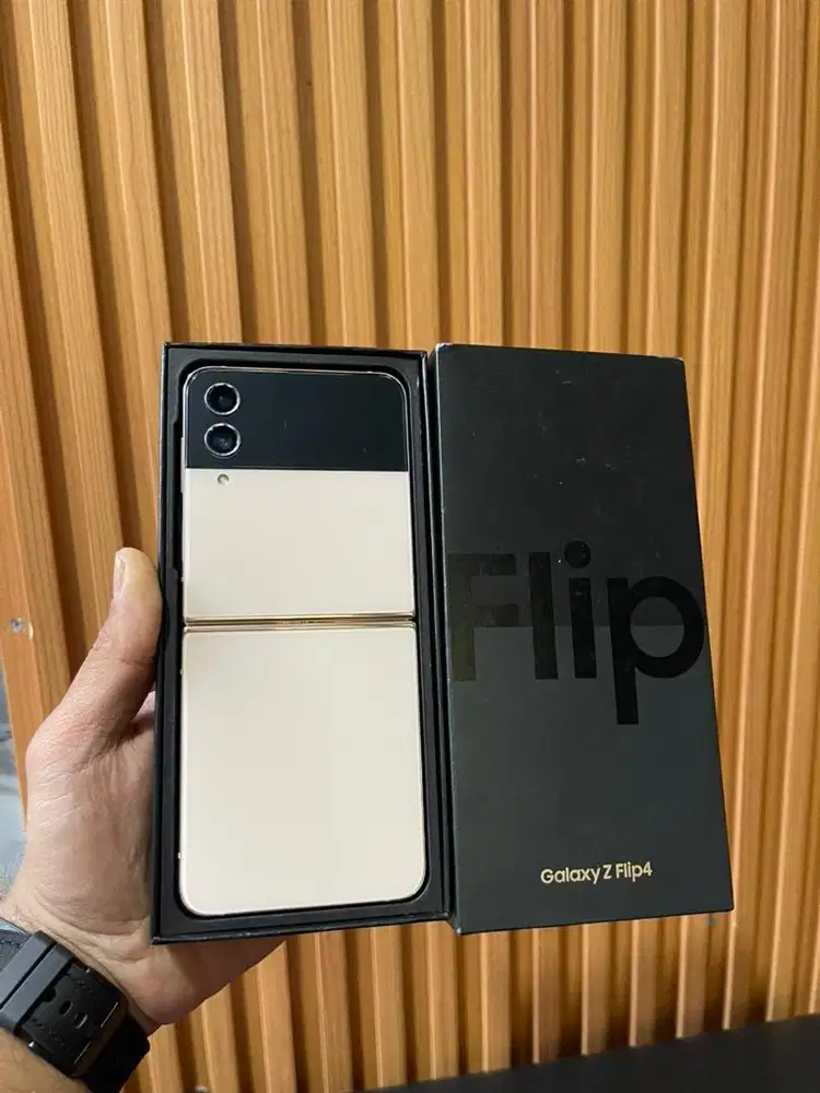 samsung z flip 4 5g 8/128gb fullset