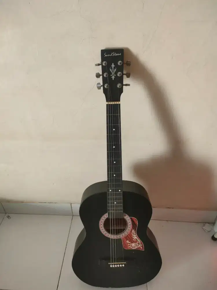 Dijual Gitar akustik