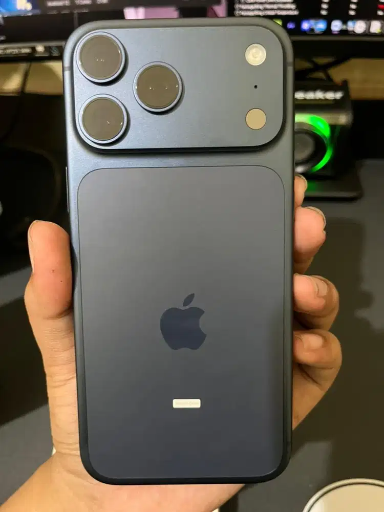 IPHONE 17 PRO MAX 256 deep blue